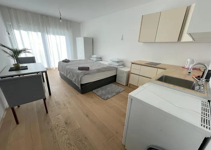 Green Garden Apartments